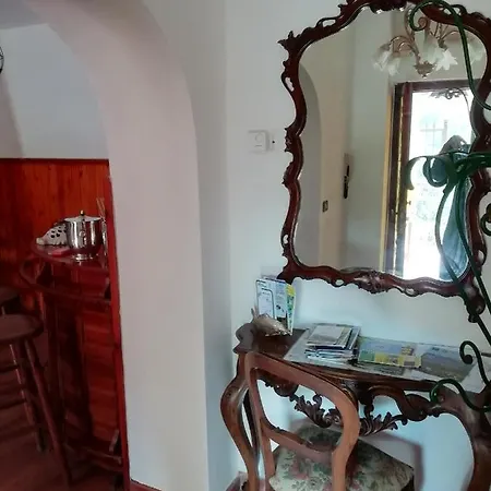 Castle Fairyhouse Apartment *